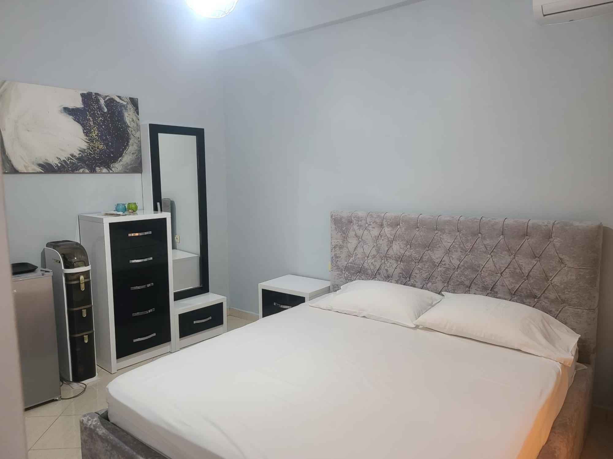 Hillside Garden Apartament Sarandë 외부 사진