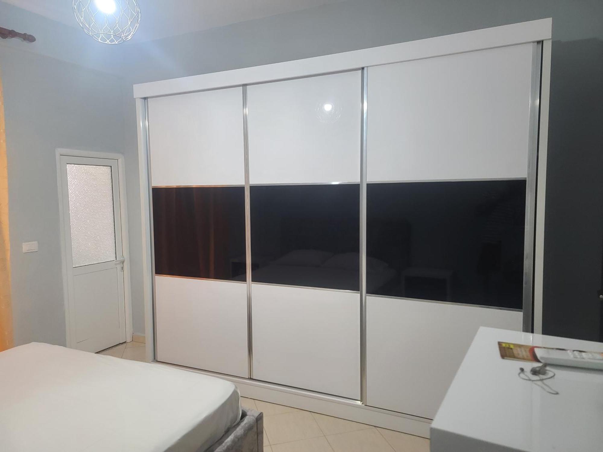 Hillside Garden Apartament Sarandë 객실 사진
